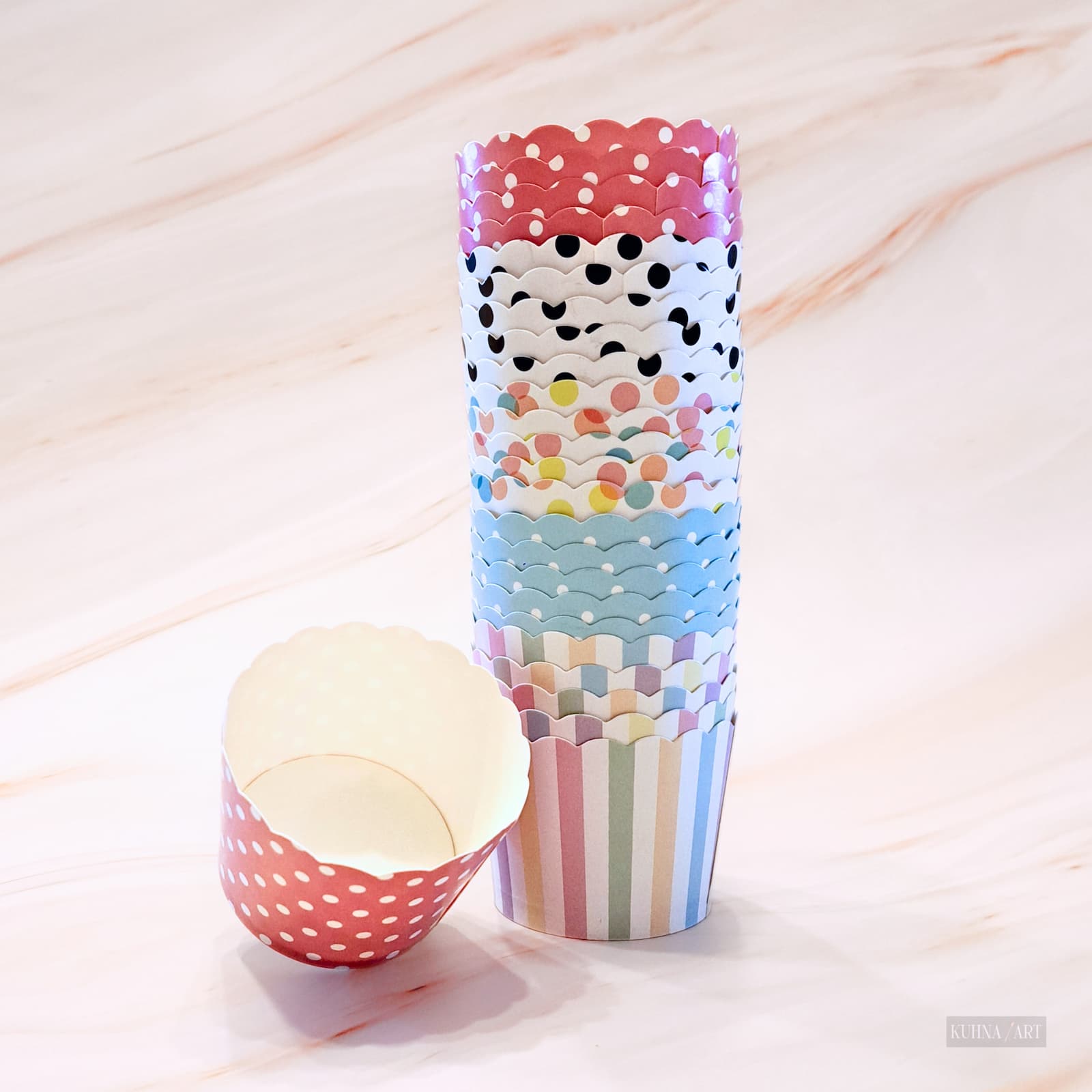 pisani cupcake modelčki 25